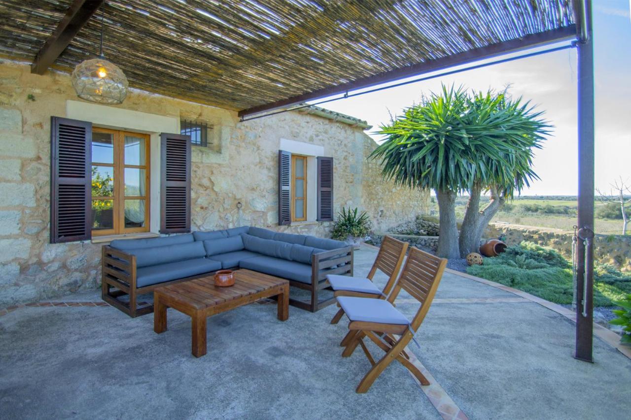Es Castellot Vell Hébergement de vacances *